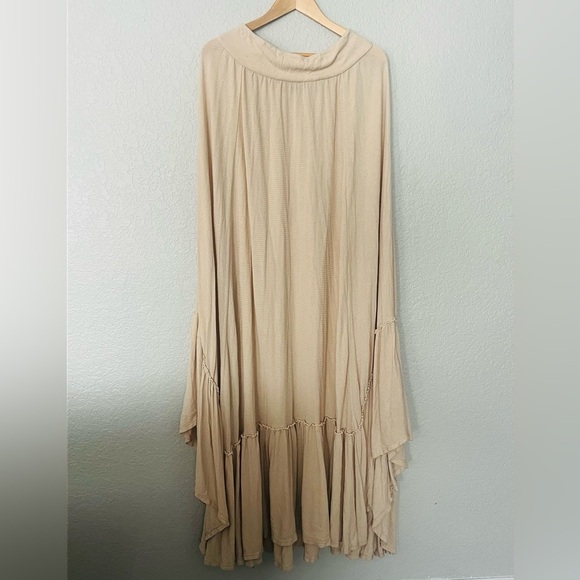 Free People Beach Dresses & Skirts - Free People Beach sleeveless long dress Women's size large